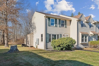11 Brookwest Ln, Westbrook, ME 04092