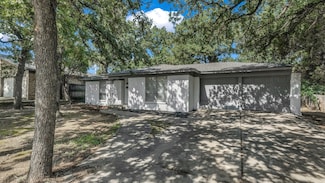 6516 Melinda Dr, Forest Hill, TX 76119