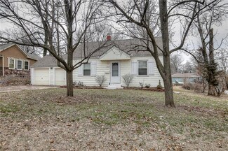 12204 E 51st St S, Independence, MO 64055