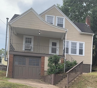 207 W Woodland Ave, Clarksburg, WV 26301