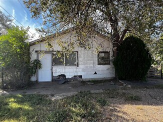 211 NE 6th St, Guymon, OK 73942