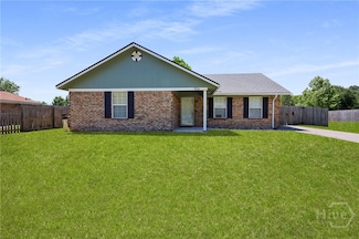 926 Poppleton Dr, Hinesville, GA 31313
