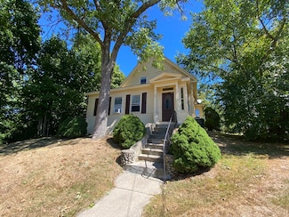 38 Summer St Unit C, Franklin, MA 02038
