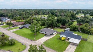 923 Taylor St, Sulphur, LA 70663