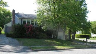 74 Venus Dr, Worcester, MA 01605