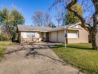 3629 Classic Dr, Garland, TX 75042