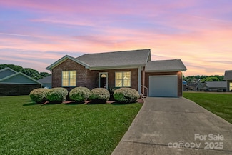 169 Abigail Ln, Locust, NC 28097