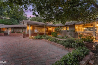2210 Brambling Ln, Pasadena, CA 91107
