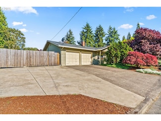 3131 Alyndale Dr, Eugene, OR 97404