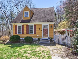 4 Martin Rd, Brookfield, MA 01506