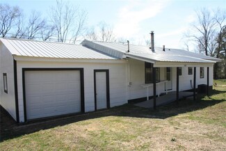 1310 Cemetery Ln, Williamsville, MO 63967