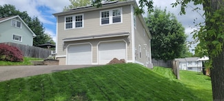 24 Carmel St, New Britain, CT 06053