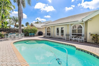 2725 Meadowlark Ln, West Palm Beach, FL 33409