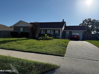 1134 Fairfield Ln, Gulfport, MS 39503