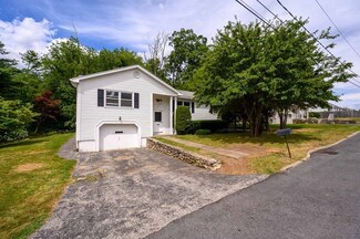 3 Stephen Dr, Webster, MA 01570