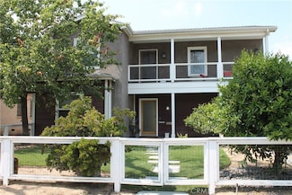2909 W Clark Ave, Burbank, CA 91505