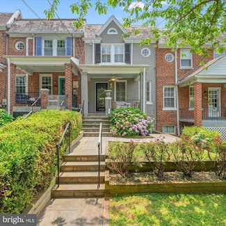 3754 W St NW, Washington, DC 20007