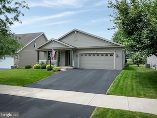 2447 Prairie Rose Ln, State College, PA 16801