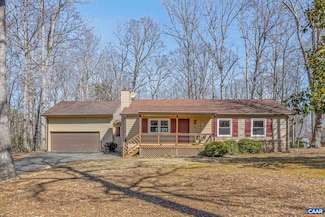 49 Wildwood Dr, Palmyra, VA 22963