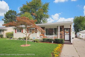 3516 Glenbrook Dr, Lansing, MI 48911