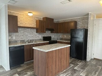 12130 S Us Highway 41 Unit 147, Gibsonton, FL 33534