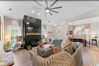 1113 Weybridge Cir, Pelham, AL 35124