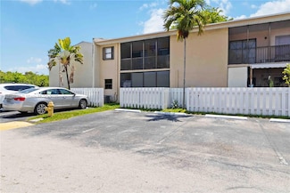 10350 SW 220th St Unit 142, Cutler Bay, FL 33190