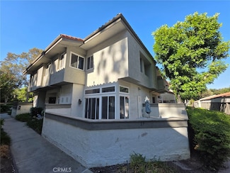 17 Blackbird Ln, Pomona, CA 91766