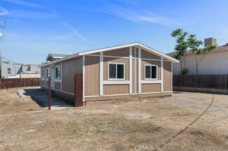 108 2nd St, Taft, CA 93268