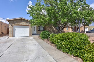 323 Arvada Ave NE, Albuquerque, NM 87102