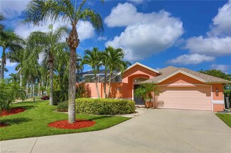 1522 Vintage Ln, Naples, FL 34104