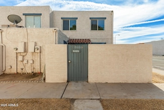 5225 N 42nd Pkwy Unit 621, Phoenix, AZ 85019