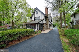 202 Conshohocken State Rd, Bala Cynwyd, PA 19004