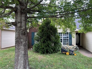6115 Ashbury Ln, Northport, AL 35473