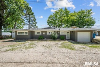 22001 Great River Rd, Le Claire, IA 52753