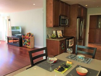 1700 San Carlos Ave Unit 202, San Carlos, CA 94070
