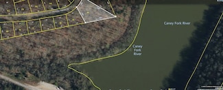 94 Holiday Haven Dr, Smithville, TN 37166