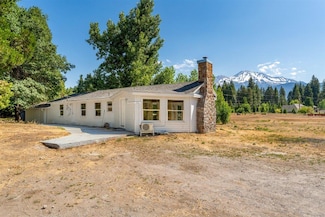 1212 N Old Stage Rd, Mount Shasta, CA 96067