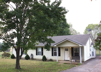 317 Bumpus Mill Rd, Oak Grove, KY 42262