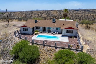888 Cree Ln, Rio Rico, AZ 85648