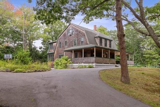 243 Mitchell Rd, Cape Elizabeth, ME 04107