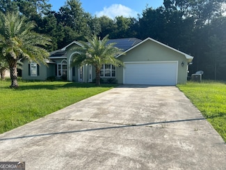 107 Camellia Ct, Kingsland, GA 31548