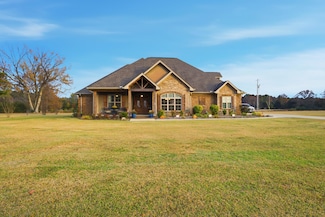 115 Marilyns Place, Caledonia, MS 39740