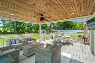 51 Saint Marys Dr, Jefferson, MA 01522