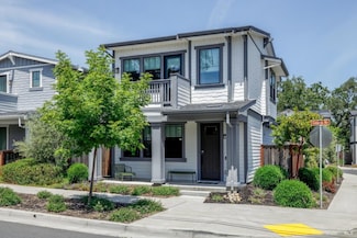 103 Chiquita Rd, Healdsburg, CA 95448