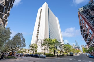 500 W Superior St Unit 1309, Chicago, IL 60654