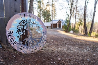 17841 Blue Ridge Rd, Nevada City, CA 95959