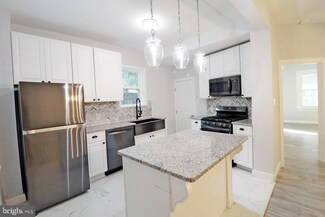 2414 N West St, Wilmington, DE 19802