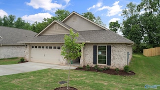19854 Redhawk Dr, Athens, AL 35611