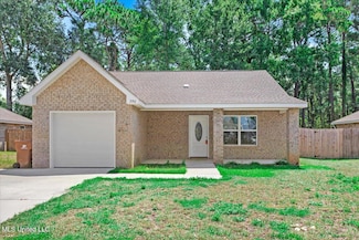 390 Rosalie Maria Dr, Biloxi, MS 39531